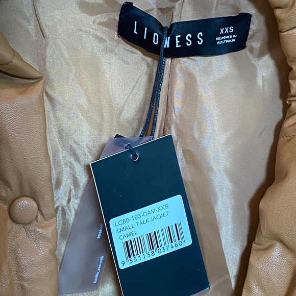 🥐SOLD🥐Princess Polly Camel Puffer Jacket - Picture 8 of 8